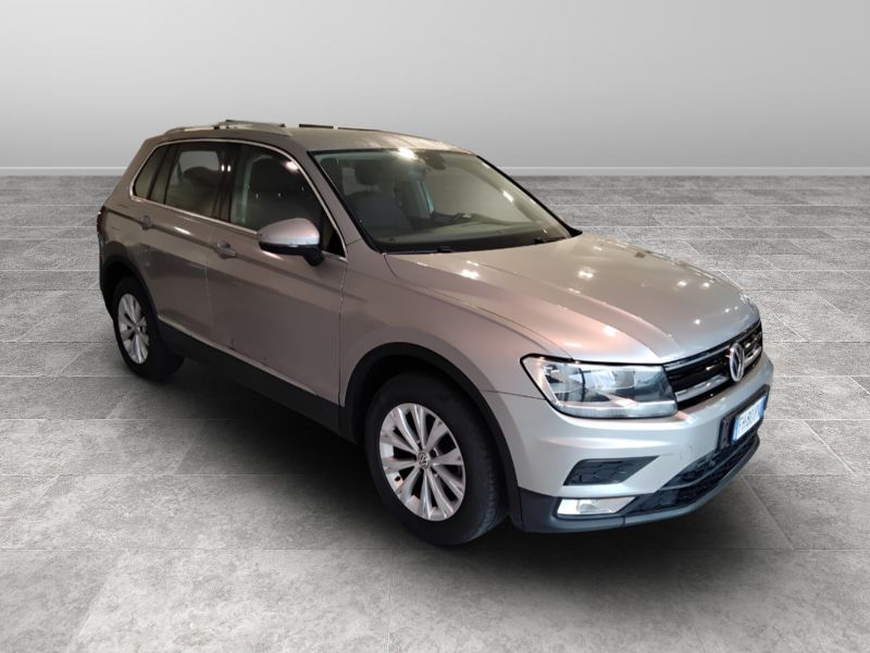 GuidiCar - VOLKSWAGEN Tiguan 2017 Tiguan 2.0 tdi Business 4motion 150cv dsg Usato