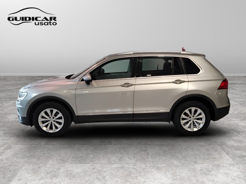GuidiCar - VOLKSWAGEN Tiguan 2017 Tiguan 2.0 tdi Business 4motion 150cv dsg Usato