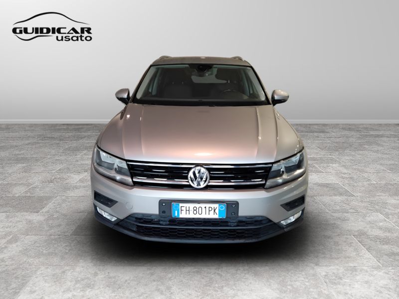 GuidiCar - VOLKSWAGEN Tiguan 2017 Tiguan 2.0 tdi Business 4motion 150cv dsg Usato