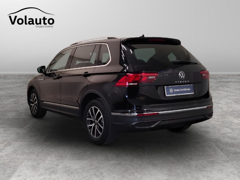 GuidiCar - VOLKSWAGEN Tiguan 2020 Tiguan 1.5 tsi act Life 150cv Usato