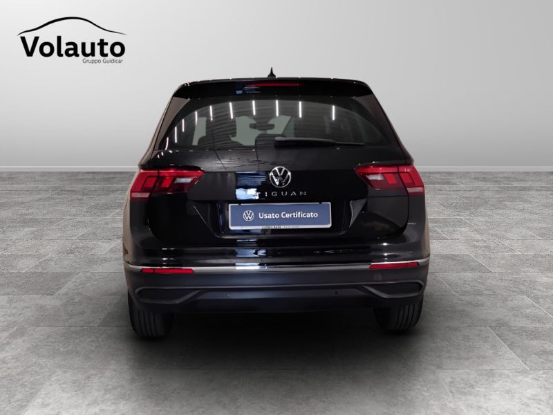 GuidiCar - VOLKSWAGEN Tiguan 2020 Tiguan 1.5 tsi act Life 150cv Usato