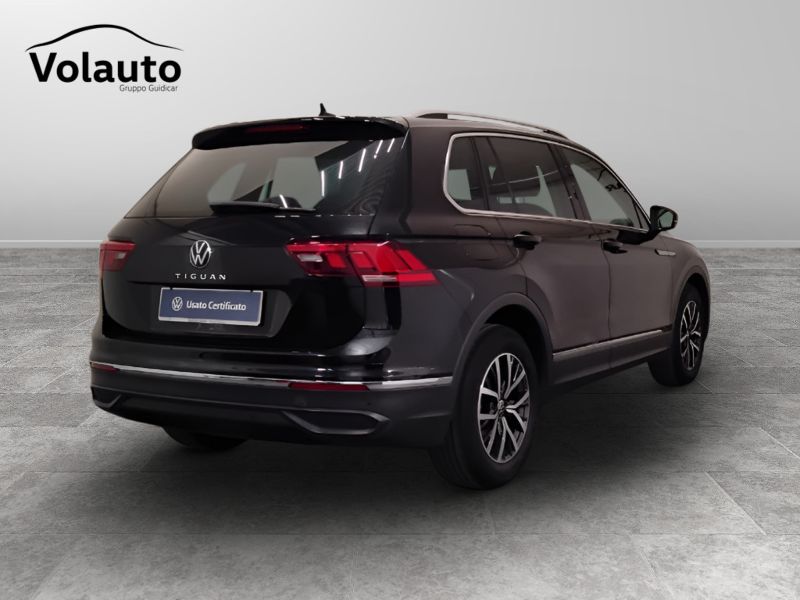 GuidiCar - VOLKSWAGEN Tiguan 2020 Tiguan 1.5 tsi act Life 150cv Usato