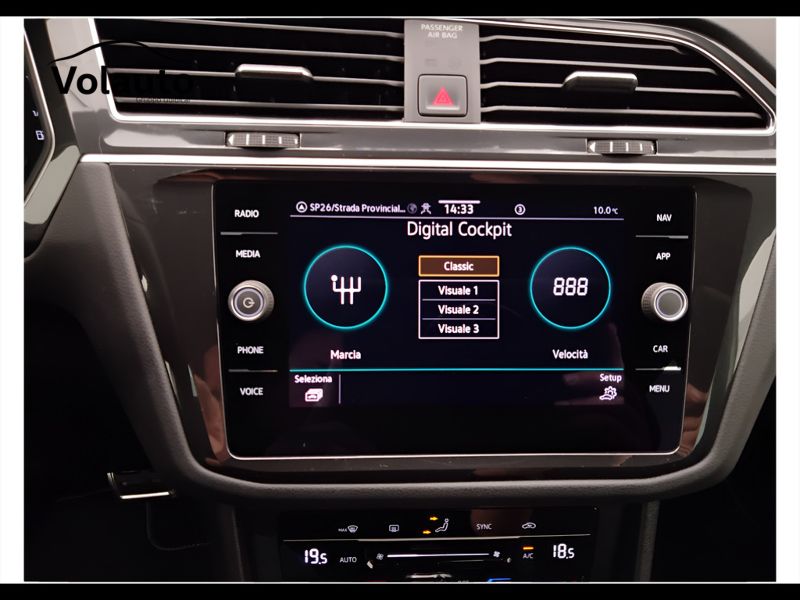 GuidiCar - VOLKSWAGEN Tiguan 2021 Tiguan 1.5 tsi act R-Line 150cv dsg Usato