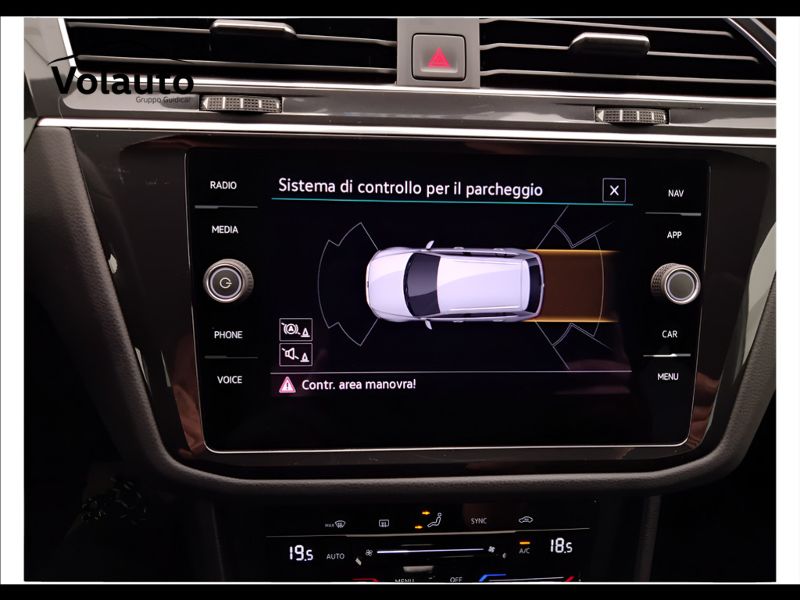 GuidiCar - VOLKSWAGEN Tiguan 2021 Tiguan 1.5 tsi act R-Line 150cv dsg Usato