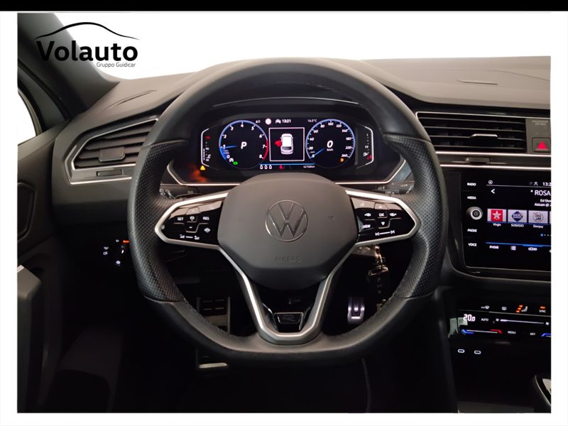 GuidiCar - VOLKSWAGEN Tiguan 2021 Tiguan 1.5 tsi act R-Line 150cv dsg Usato