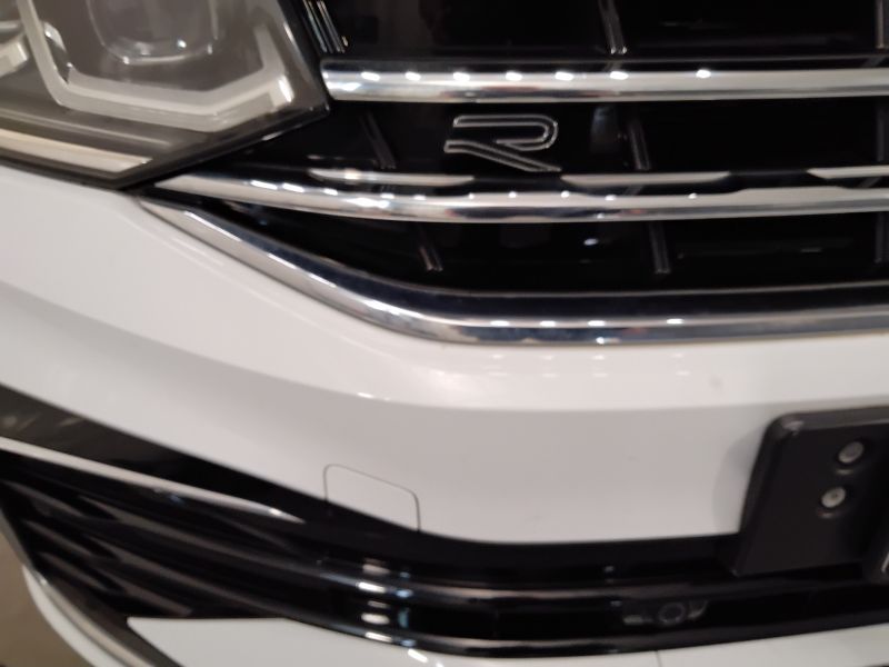 GuidiCar - VOLKSWAGEN Tiguan 2021 Tiguan 1.5 tsi act R-Line 150cv dsg Usato