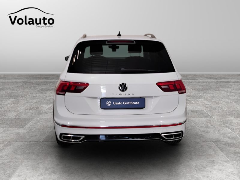 GuidiCar - VOLKSWAGEN Tiguan 2021 Tiguan 1.5 tsi act R-Line 150cv dsg Usato