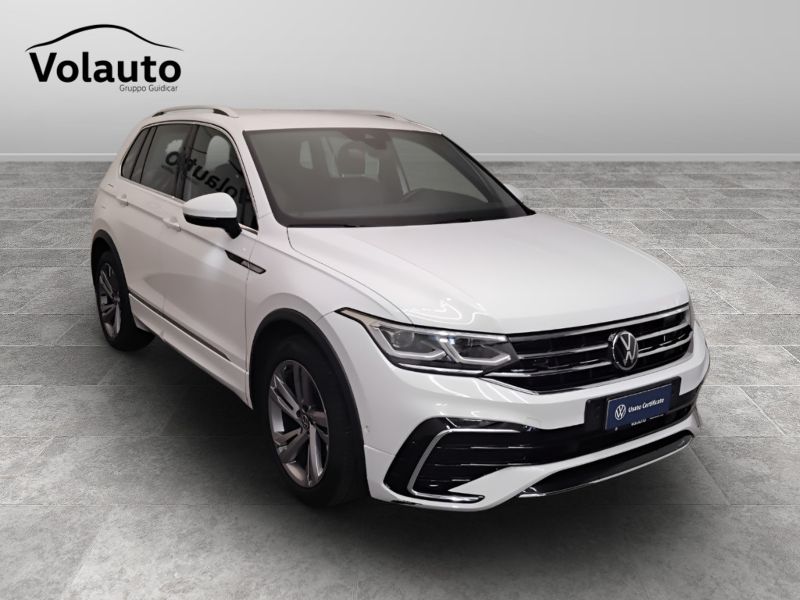 GuidiCar - VOLKSWAGEN Tiguan 2022 Tiguan 1.5 tsi act R-Line 150cv dsg Usato