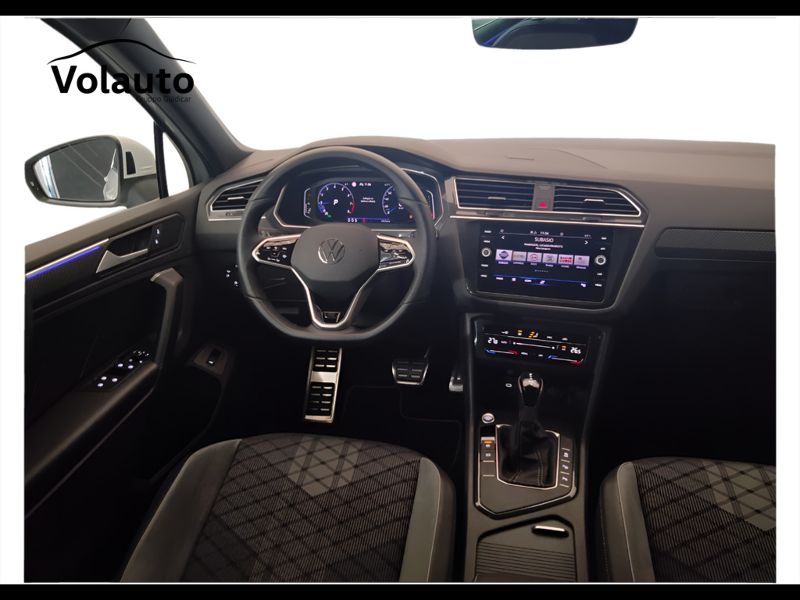GuidiCar - VOLKSWAGEN Tiguan 2022 Tiguan 1.5 tsi act R-Line 150cv dsg Usato