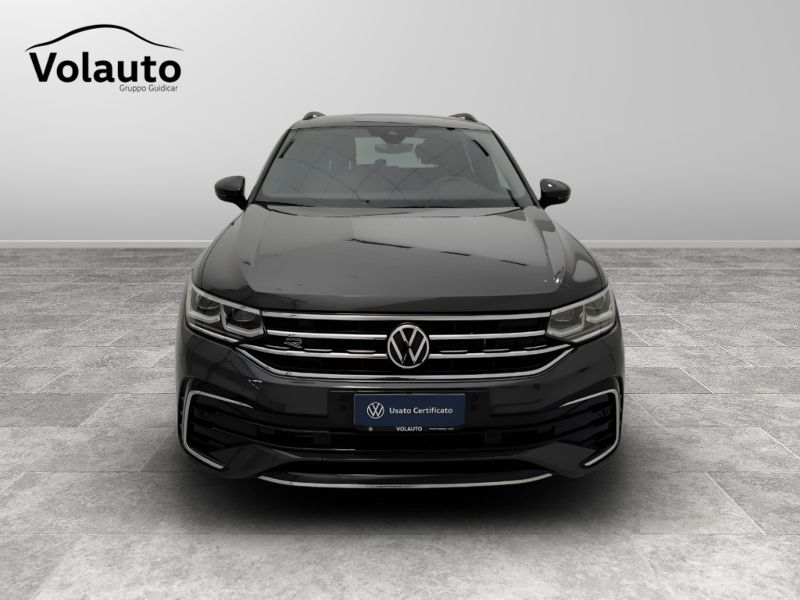 GuidiCar - VOLKSWAGEN Tiguan 2022 Tiguan 1.5 tsi act R-Line 150cv dsg Usato