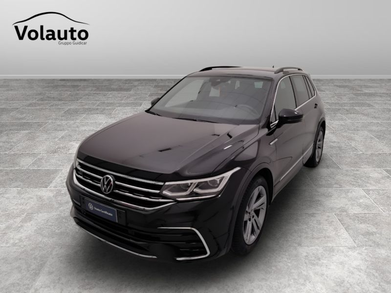 GuidiCar - VOLKSWAGEN Tiguan 2023 Tiguan 1.5 tsi act R-Line 150cv dsg Usato