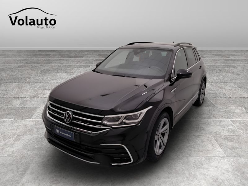 GuidiCar - VOLKSWAGEN Tiguan 2023 Tiguan 1.5 tsi act R-Line 150cv dsg Usato