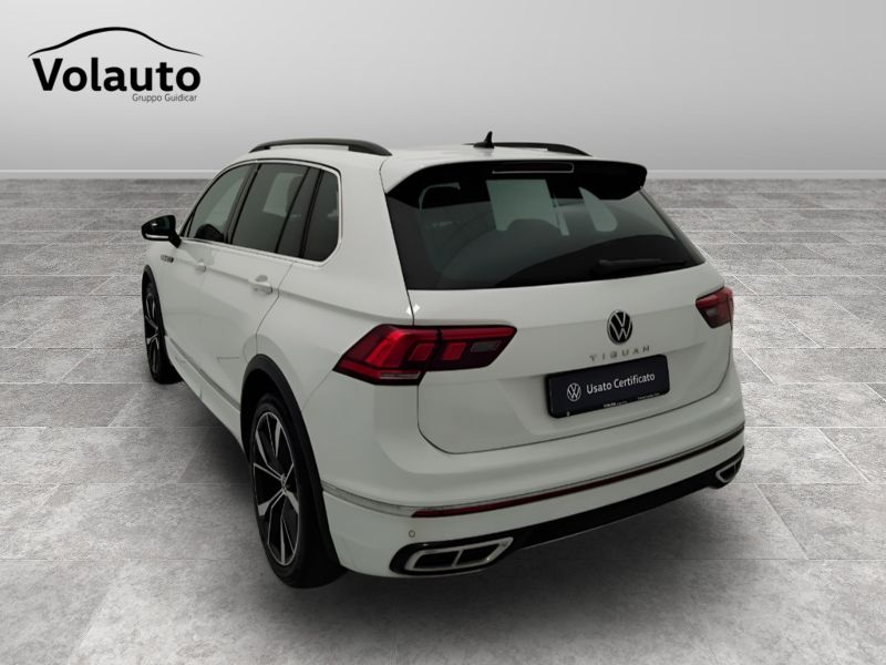 GuidiCar - VOLKSWAGEN Tiguan 2023 Tiguan 1.5 tsi act R-Line 150cv dsg Usato