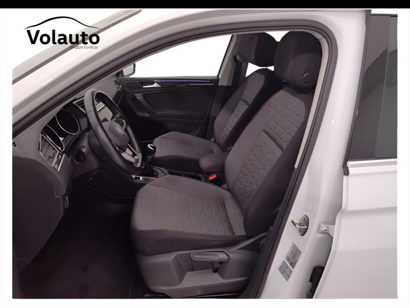 GuidiCar - VOLKSWAGEN Tiguan II 2021 2021 Tiguan II 2021 - Tiguan 1.5 tsi Life 130cv Usato