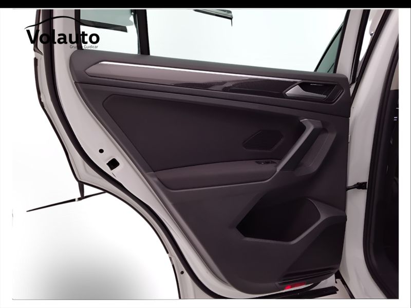 GuidiCar - VOLKSWAGEN Tiguan II 2021 2022 Tiguan II 2021 - Tiguan 1.5 tsi Life 130cv Usato