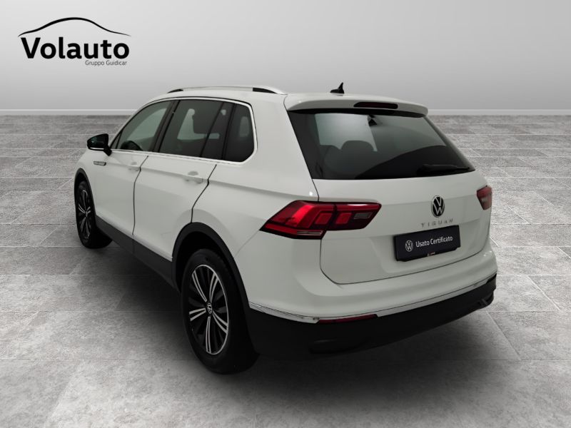GuidiCar - VOLKSWAGEN Tiguan II 2021 2022 Tiguan II 2021 - Tiguan 1.5 tsi Life 130cv Usato