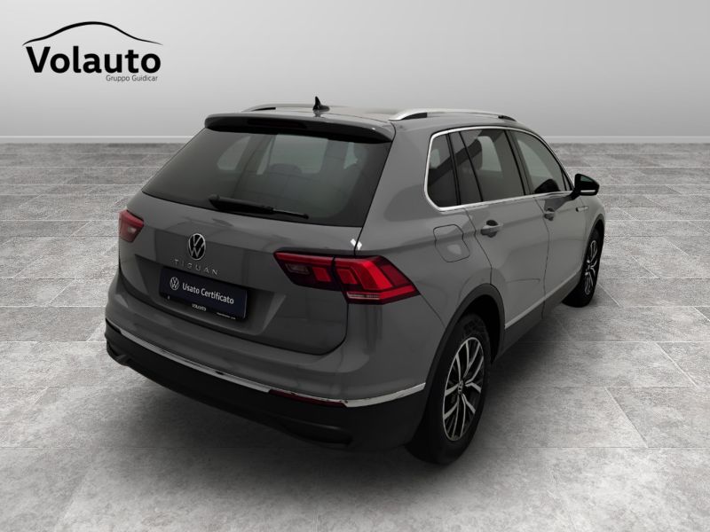 GuidiCar - VOLKSWAGEN Tiguan II 2021 2022 Tiguan II 2021 - Tiguan 1.5 tsi Life 130cv Usato