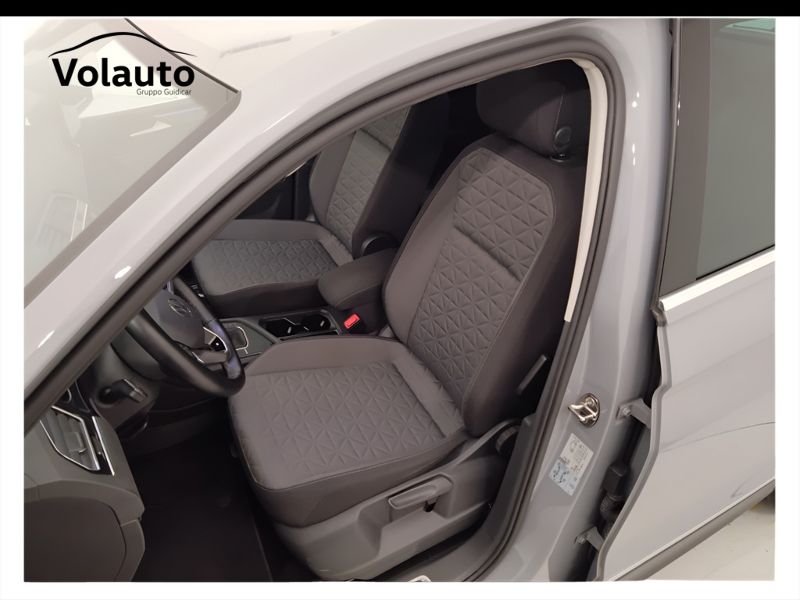 GuidiCar - VOLKSWAGEN Tiguan II 2021 2022 Tiguan II 2021 - Tiguan 1.5 tsi Life 130cv Usato