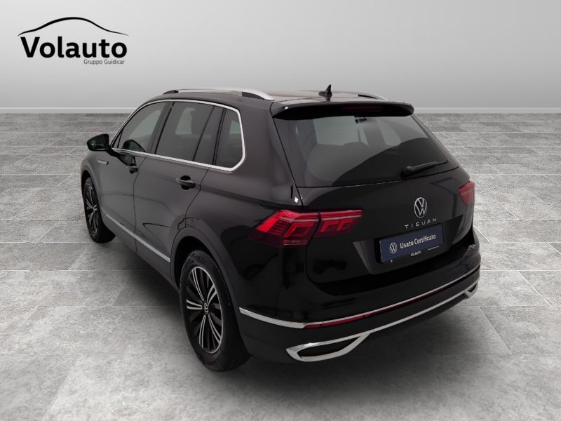 GuidiCar - VOLKSWAGEN Tiguan 2022 Tiguan 2.0 tdi scr Elegance 150cv dsg Usato