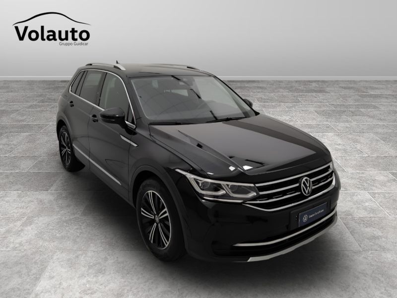 GuidiCar - VOLKSWAGEN Tiguan 2022 Tiguan 2.0 tdi scr Elegance 150cv dsg Usato
