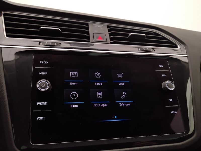 GuidiCar - VOLKSWAGEN Tiguan 2022 Tiguan 2.0 tdi scr Life 150cv dsg Usato