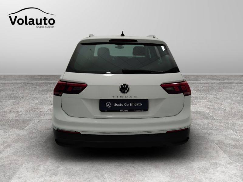 GuidiCar - VOLKSWAGEN Tiguan 2022 Tiguan 2.0 tdi scr Life 150cv dsg Usato
