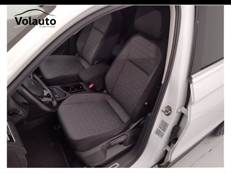 GuidiCar - VOLKSWAGEN Tiguan 2022 Tiguan 2.0 tdi scr Life 150cv dsg Usato