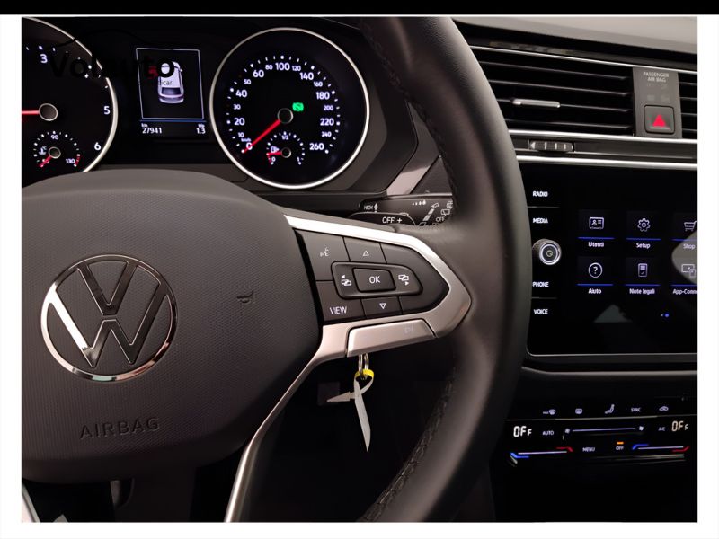 GuidiCar - VOLKSWAGEN Tiguan 2023 Tiguan 2.0 tdi scr Life 150cv dsg Usato