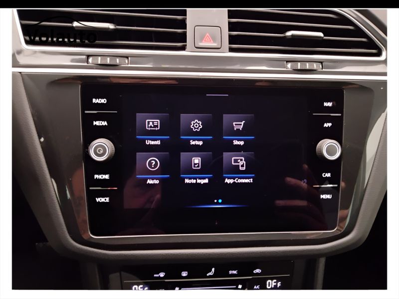 GuidiCar - VOLKSWAGEN Tiguan 2023 Tiguan 2.0 tdi scr Life 150cv dsg Usato