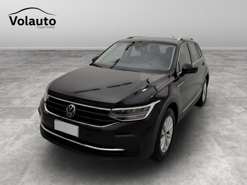 GuidiCar - VOLKSWAGEN Tiguan 2023 Tiguan 2.0 tdi scr Life 150cv dsg Usato