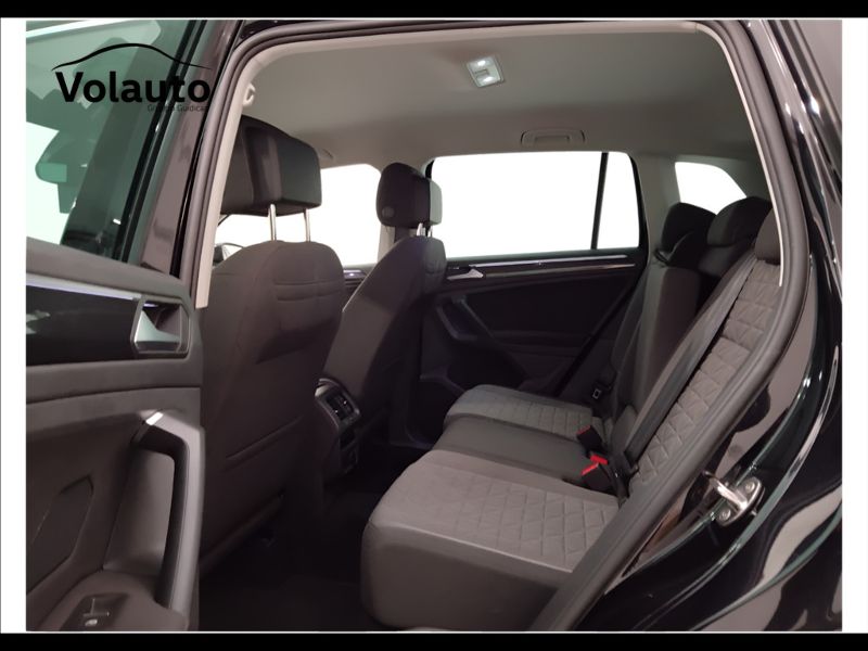 GuidiCar - VOLKSWAGEN Tiguan 2023 Tiguan 2.0 tdi scr Life 150cv dsg Usato