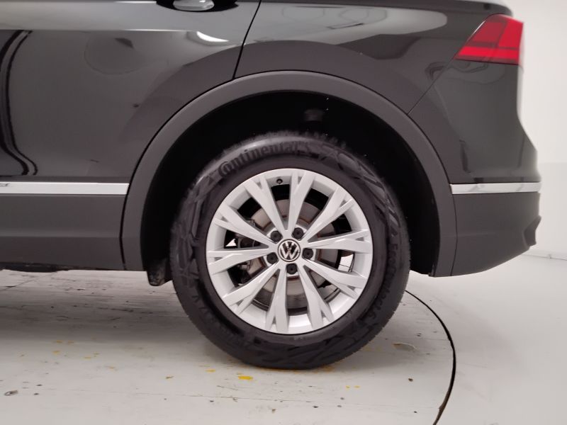 GuidiCar - VOLKSWAGEN Tiguan 2023 Tiguan 2.0 tdi scr Life 150cv dsg Usato