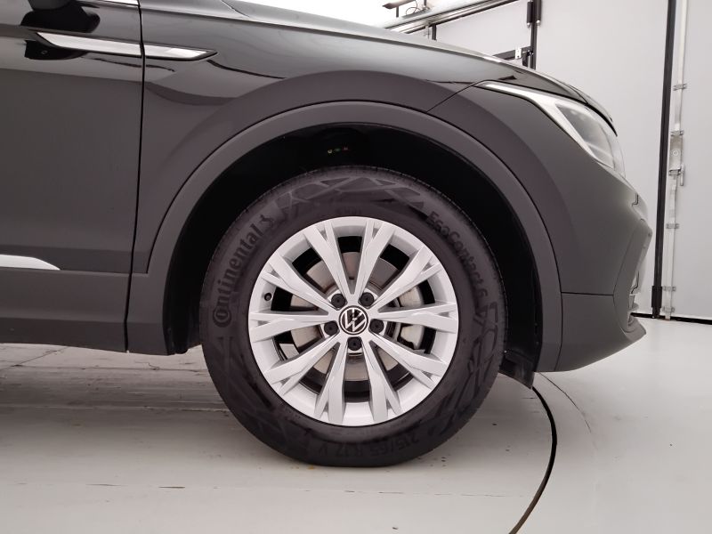 GuidiCar - VOLKSWAGEN Tiguan 2023 Tiguan 2.0 tdi scr Life 150cv dsg Usato
