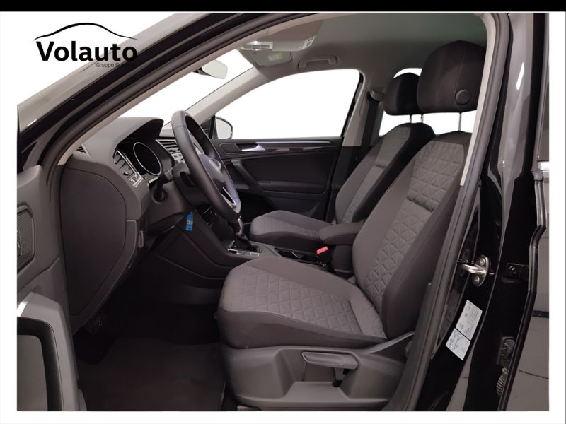 GuidiCar - VOLKSWAGEN Tiguan 2023 Tiguan 2.0 tdi scr Life 150cv dsg Usato