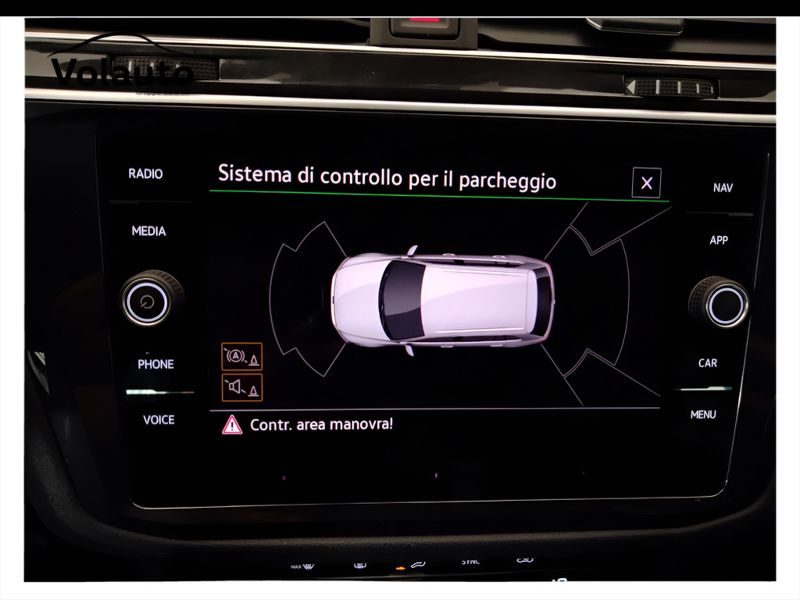 GuidiCar - VOLKSWAGEN Tiguan 2021 Tiguan 2.0 tdi scr R-Line 150cv dsg Usato