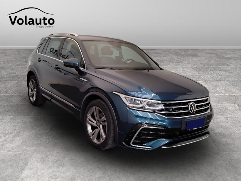 GuidiCar - VOLKSWAGEN Tiguan 2021 Tiguan 2.0 tdi scr R-Line 150cv dsg Usato