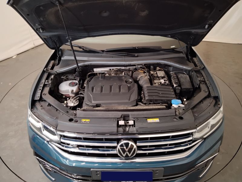 GuidiCar - VOLKSWAGEN Tiguan 2021 Tiguan 2.0 tdi scr R-Line 150cv dsg Usato