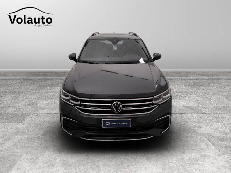 GuidiCar - VOLKSWAGEN Tiguan 2023 Tiguan 2.0 tdi scr R-Line 150cv dsg Usato