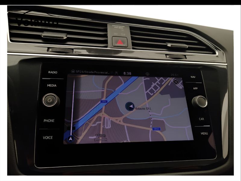 GuidiCar - VOLKSWAGEN Tiguan 2023 Tiguan 2.0 tdi scr R-Line 150cv dsg Usato