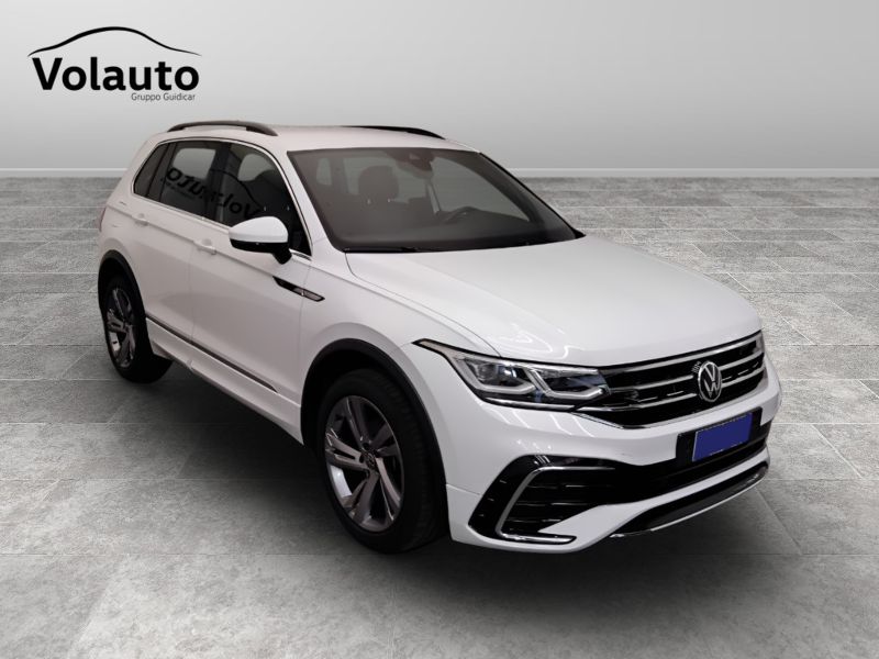 GuidiCar - VOLKSWAGEN Tiguan 2021 Tiguan 2.0 tdi scr R-Line 4motion 150cv dsg Usato