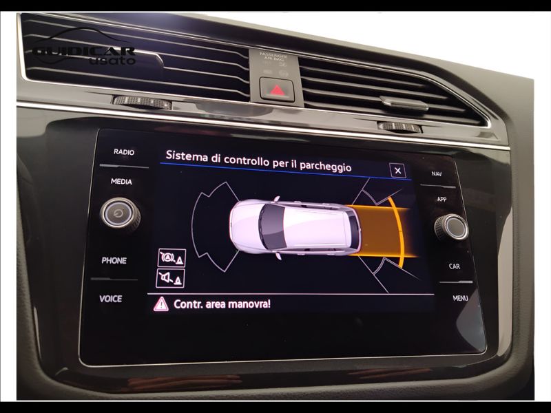 GuidiCar - VOLKSWAGEN Tiguan 2021 Tiguan 2.0 tdi scr R-Line 4motion 150cv dsg Usato