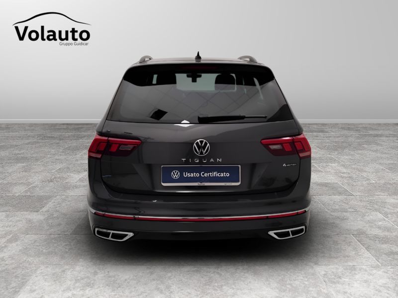 GuidiCar - VOLKSWAGEN Tiguan 2021 Tiguan 2.0 tdi scr R-Line 4motion 150cv dsg Usato