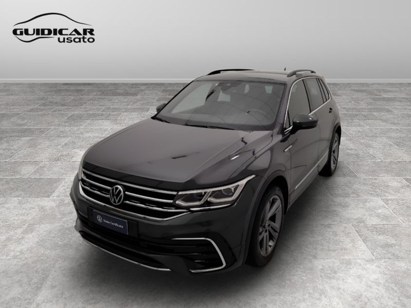 GuidiCar - VOLKSWAGEN Tiguan 2021 Tiguan 2.0 tdi scr R-Line 4motion 150cv dsg Usato