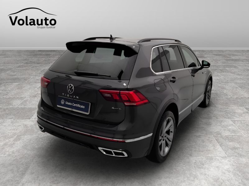 GuidiCar - VOLKSWAGEN Tiguan 2021 Tiguan 2.0 tdi scr R-Line 4motion 150cv dsg Usato