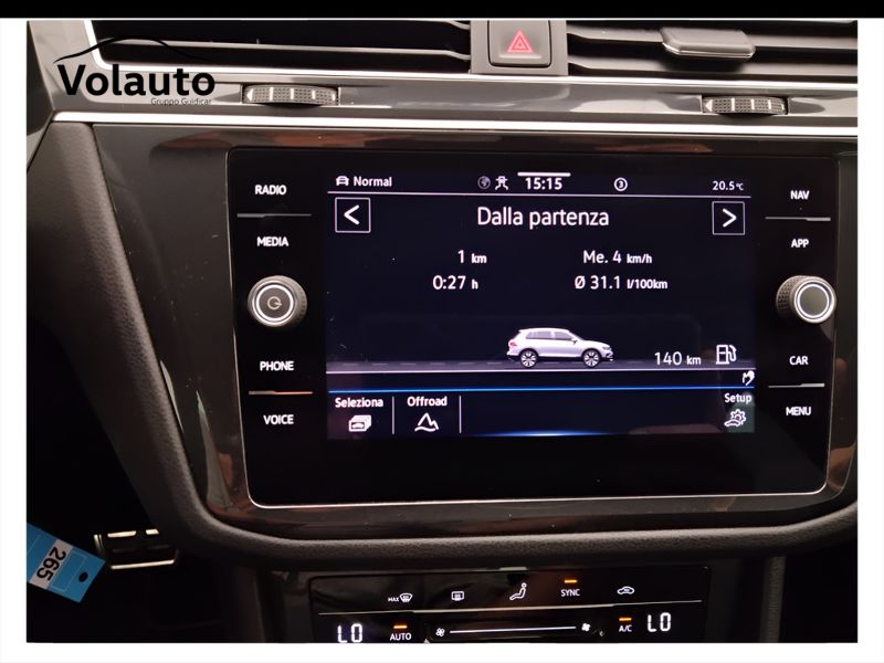 GuidiCar - VOLKSWAGEN Tiguan 2021 Tiguan 2.0 tdi scr R-Line 4motion 150cv dsg Usato