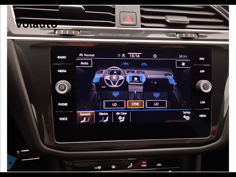 GuidiCar - VOLKSWAGEN Tiguan 2021 Tiguan 2.0 tdi scr R-Line 4motion 150cv dsg Usato
