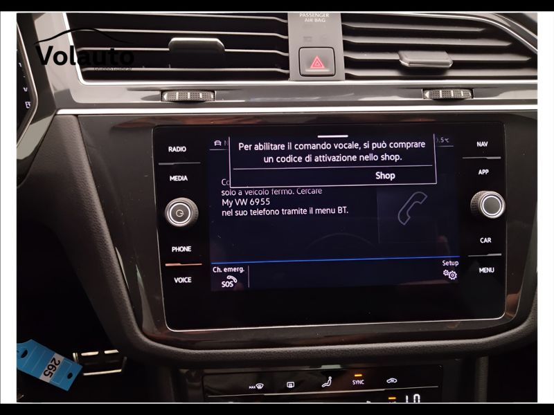GuidiCar - VOLKSWAGEN Tiguan 2021 Tiguan 2.0 tdi scr R-Line 4motion 150cv dsg Usato