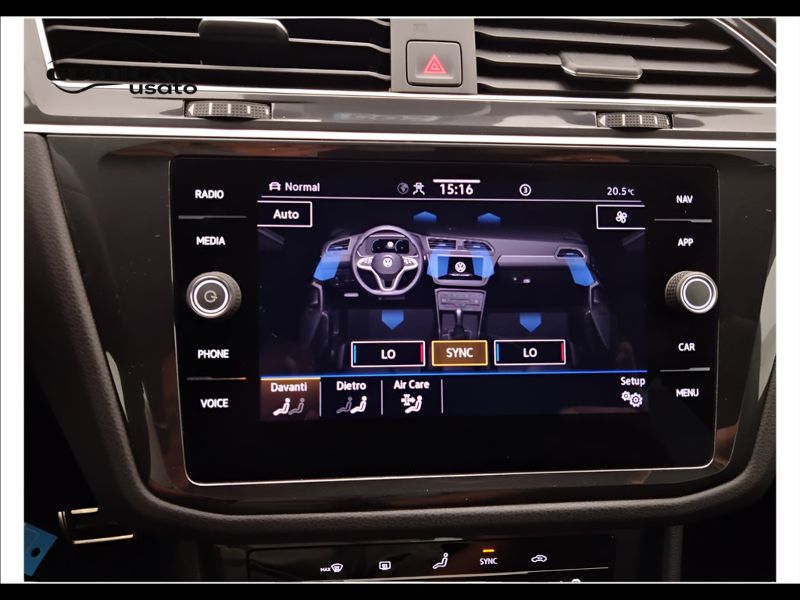 GuidiCar - VOLKSWAGEN Tiguan 2021 Tiguan 2.0 tdi scr R-Line 4motion 150cv dsg Usato