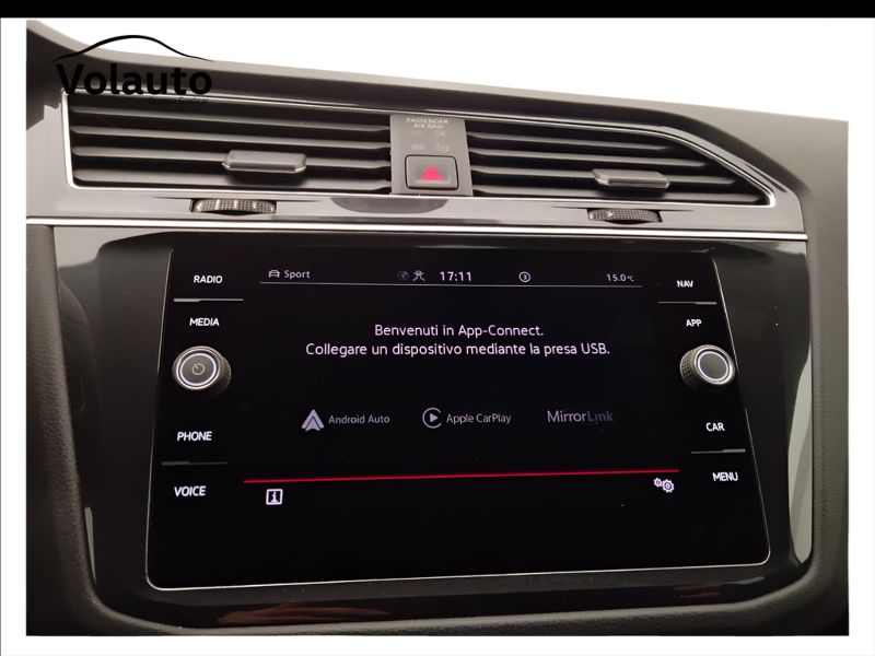 GuidiCar - VOLKSWAGEN Tiguan 2021 Tiguan 2.0 tdi scr R-Line 4motion 150cv dsg Usato