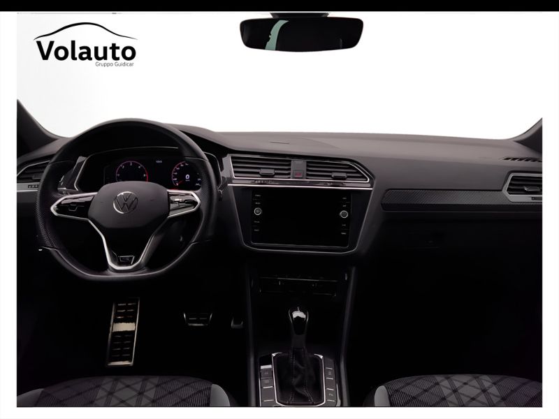 GuidiCar - VOLKSWAGEN Tiguan 2021 Tiguan 2.0 tdi scr R-Line 4motion 150cv dsg Usato